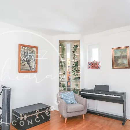 Near Pantheon 5e Paris