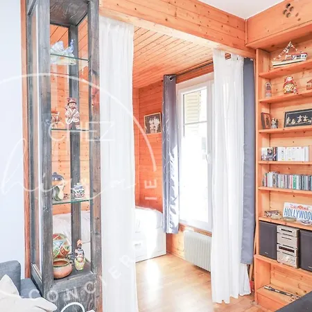 Near Pantheon 5e Apartment *